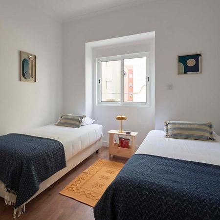 Spacious & Light-Filled 4Br Apartment By Timecoler Amadora Extérieur photo