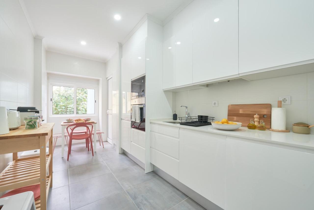 Spacious & Light-Filled 4Br Apartment By Timecoler Amadora Extérieur photo